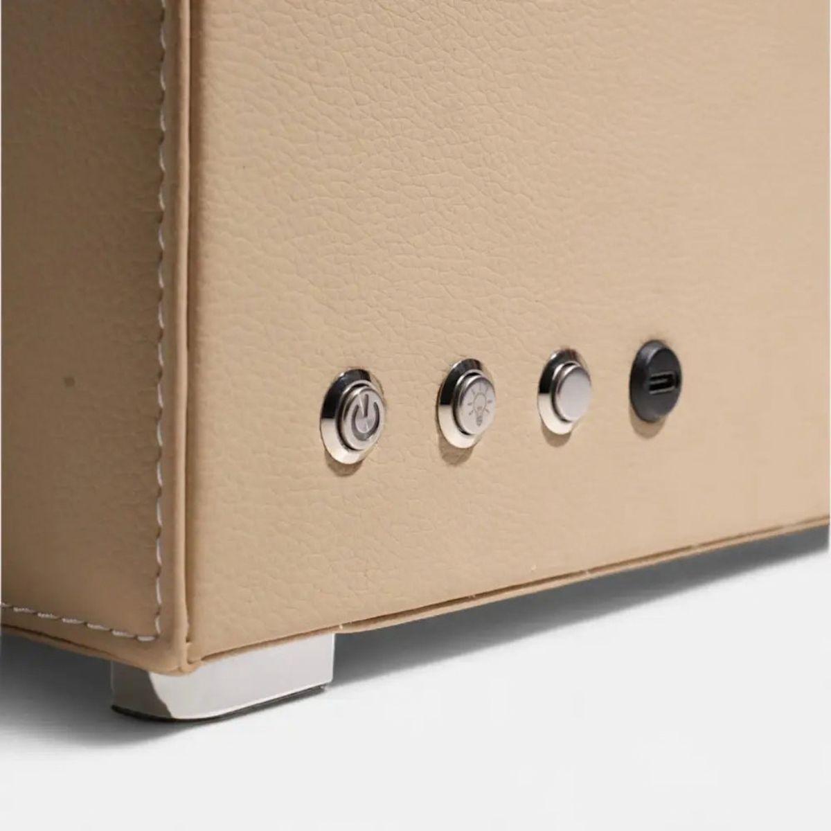 The Ashford Double Watch Winder Detail