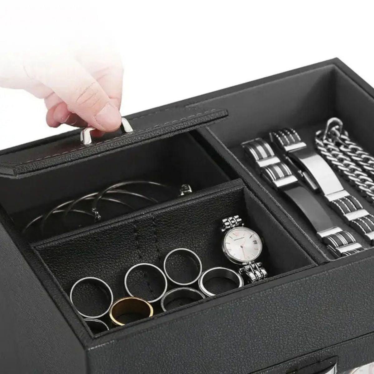 The Chelsea Vault Jewellery Watch Winder Presentation