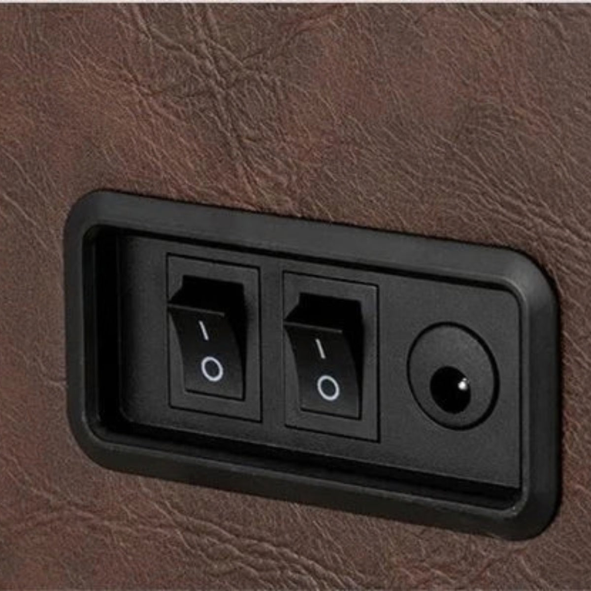 The Tanners Case Watch Winder Closeup